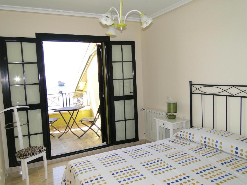 Apartamentos El Pinedo Noja Pokoj fotografie