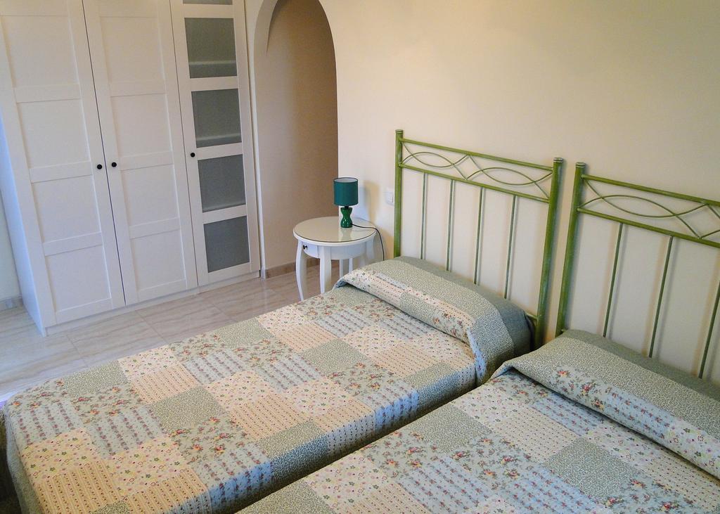 Apartamentos El Pinedo Noja Pokoj fotografie