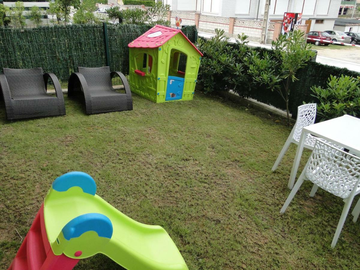 Apartamentos El Pinedo Noja Exteriér fotografie